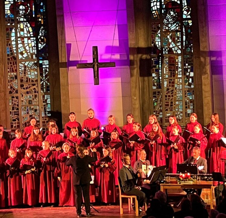 Heilige Nacht in Hl. Kreuz Bergen und St. Pius IN