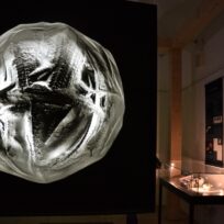 „Mikrometeoriten – Staub aus dem All – überall!“ – Ausstellung im Juramuseum Eichstätt