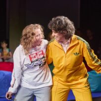 Irre komische Migrantengeschichte: „Pembo“ im Jungen Theater Ingolstadt