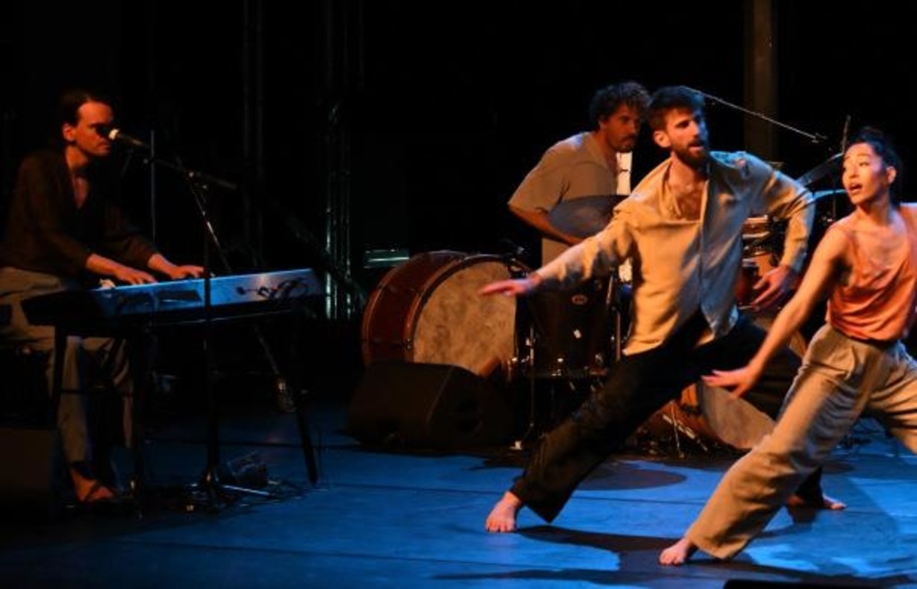Grandioser Auftakt der Tanztage Ingolstadt mit „Hush“ im Theater am Glacis