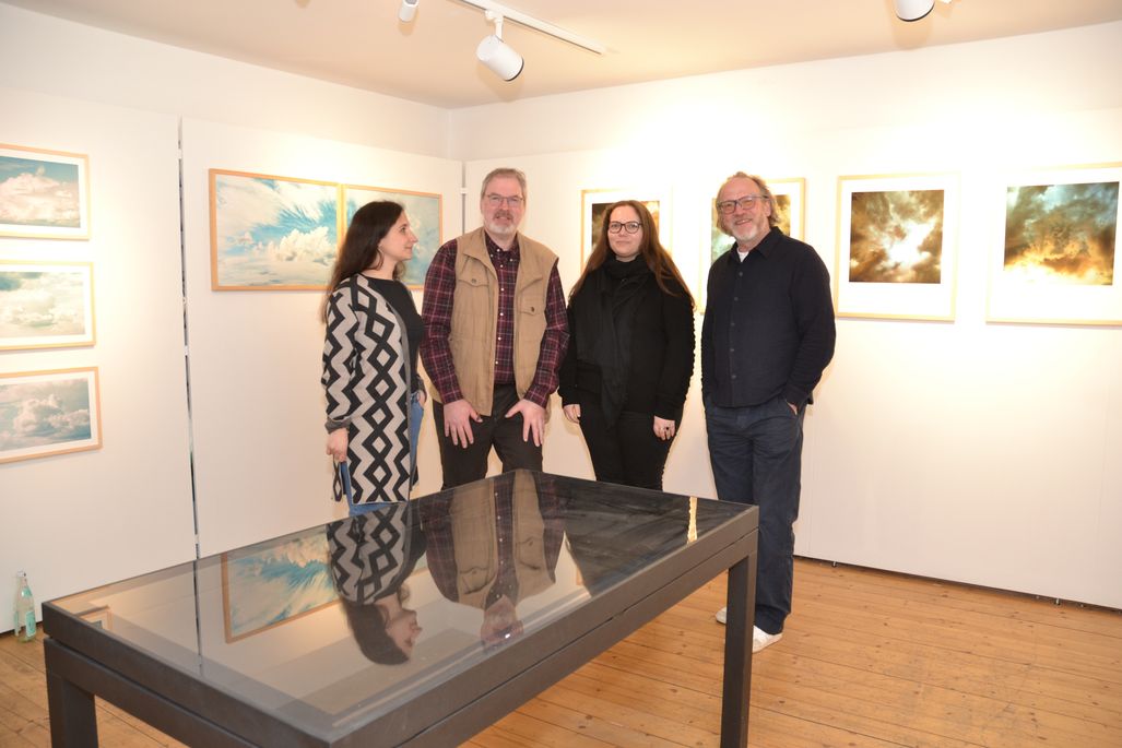 Ausstellung „WolkenLiebe“ von Hubert Klotzeck im Bauerngerätemuseum