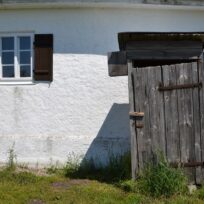 Haus im Moos: „Geschichte(n) rund ums Klo