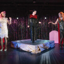 Ein letztes Mal: Steven Cloos in „Einer, der liebte…“ im Jungen Theater Ingolstadt