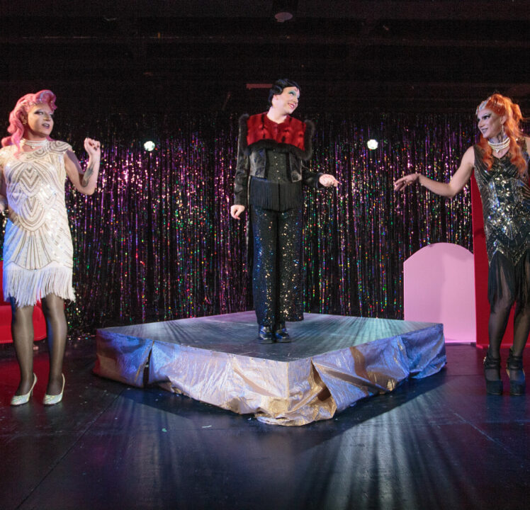 Ein letztes Mal: Steven Cloos in „Einer, der liebte…“ im Jungen Theater Ingolstadt