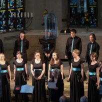 Neuer Sound: Jugendkammerchor Ingolstadt verzaubert mit „Thank you for the Music“ in der Matthäuskirche