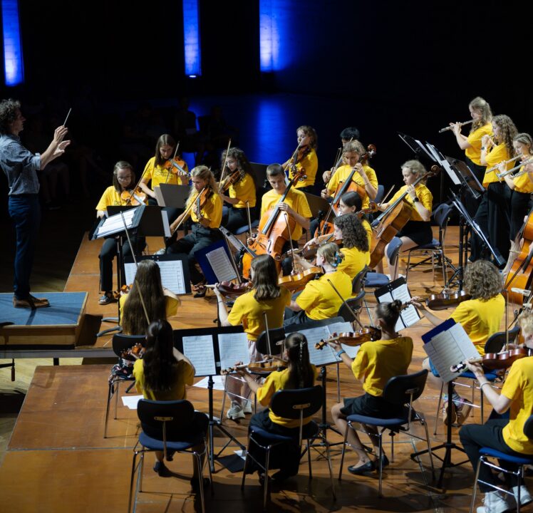 Familienkonzert der Audi-Sommerkonzerte: Jugendorchester der Region mit Aurora-Orchestra