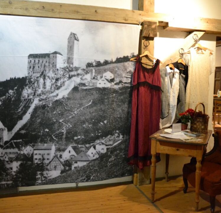 Jubiläumsausstellungen auf Burg Kipfenberg