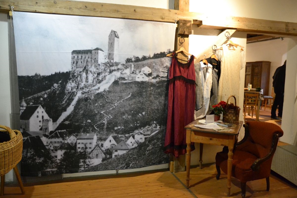 Jubiläumsausstellungen auf Burg Kipfenberg