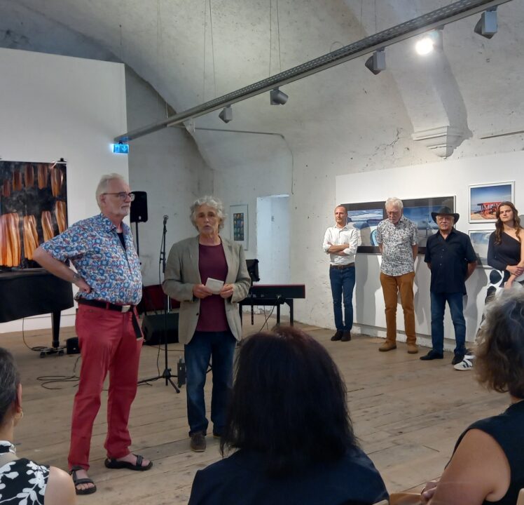 „Erzählungen von Körpern und Räumen“  – Fotoarbeiten und Skulpturen von Michael Priebe in Ingolstädter Harderbastei