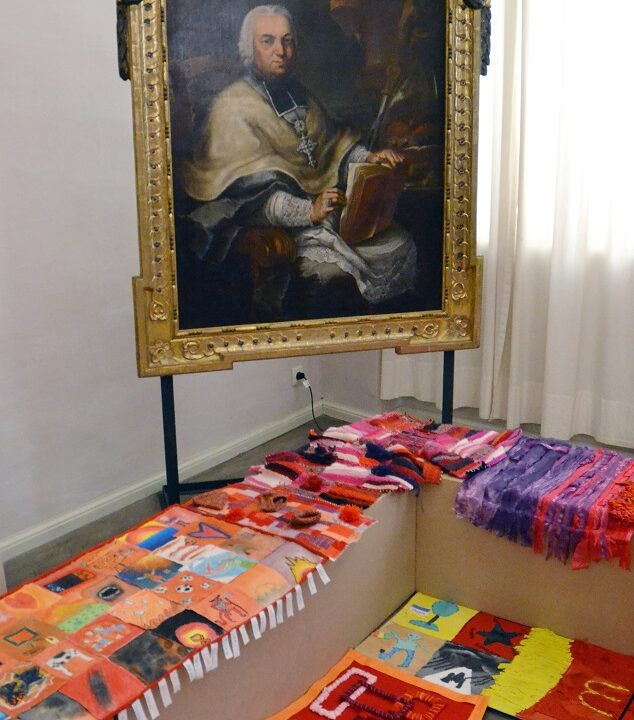 „Roter Teppich“: Kunstprojekt der KU im Diözesanmuseum Eichstätt