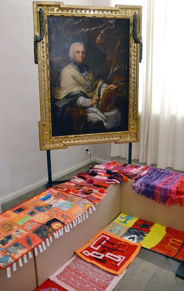 „Roter Teppich“: Kunstprojekt der KU im Diözesanmuseum Eichstätt