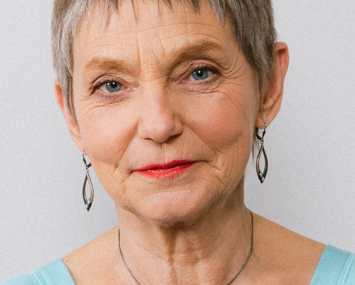 Hinter den Kulissen des Stadttheaters Teil 2: Souffleuse Ulrike Deschler