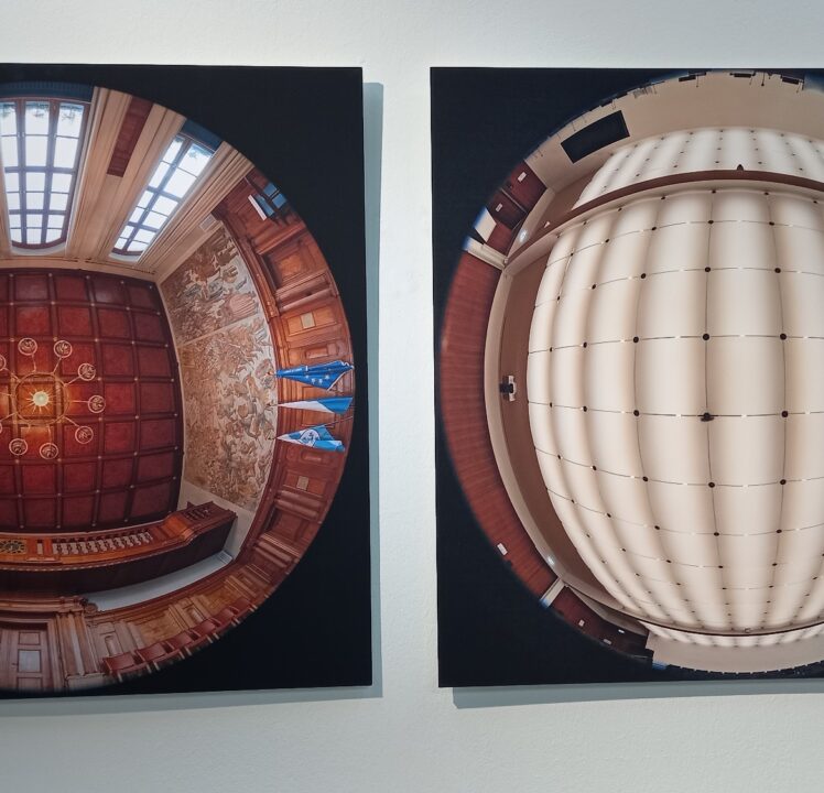 „Himmel der Demokratie“ – Fotoausstellung von Johannes Hauser