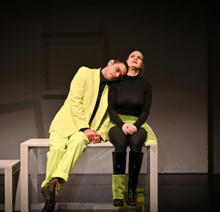 Gastspiel von Fleissers „Tiefseefisch“ am 10. Oktober im Ingolstädter Altstadttheater
