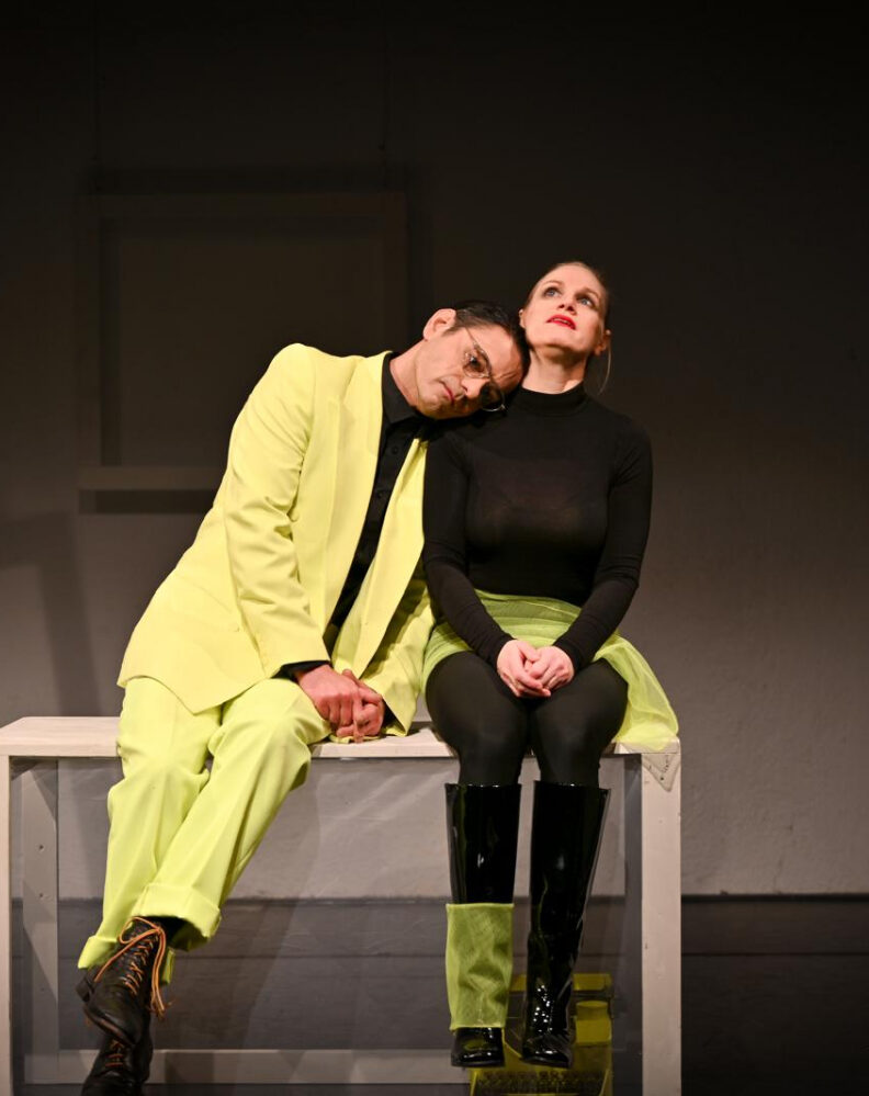 Gastspiel von Fleissers „Tiefseefisch“ am 10. Oktober im Ingolstädter Altstadttheater