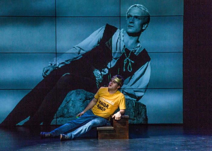 Festival Besondere Blickwinkel: „Hamlet“ und Kunstausstellung