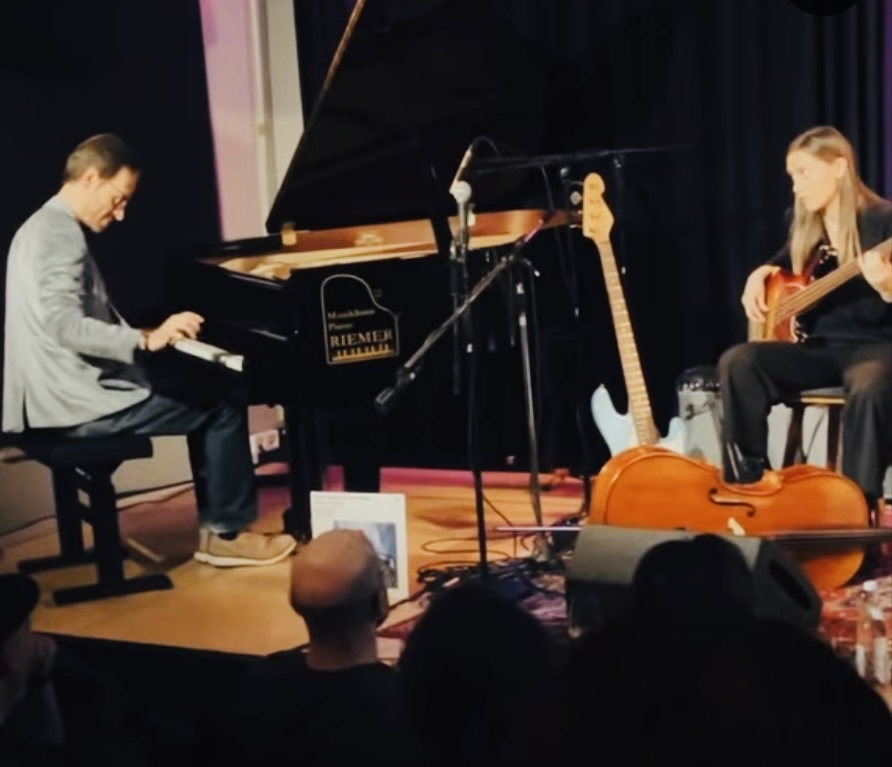 Julia Hofer und David Helbock bei Jazz in den Kneipen