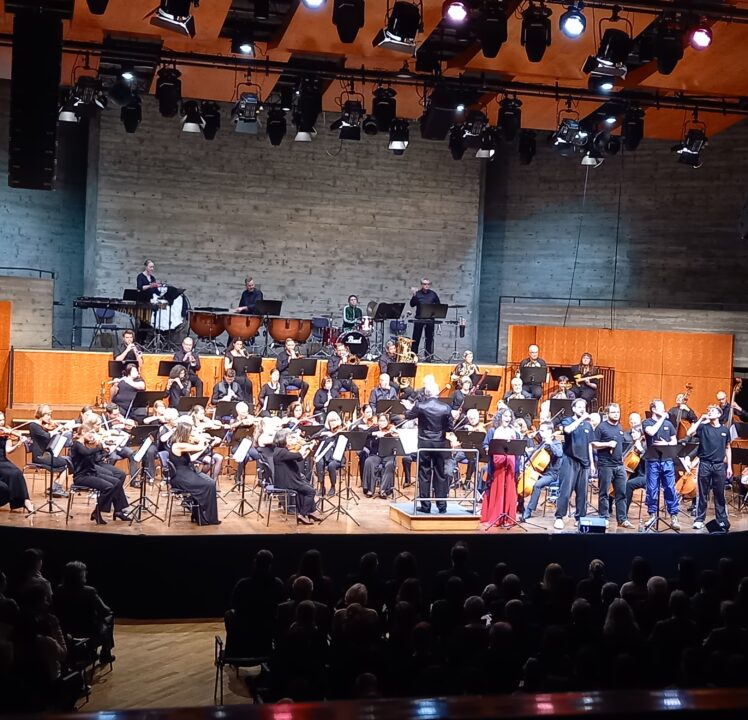 „Starke Gefühle“ von Walter Kiesbauer und seinem Salonorchester