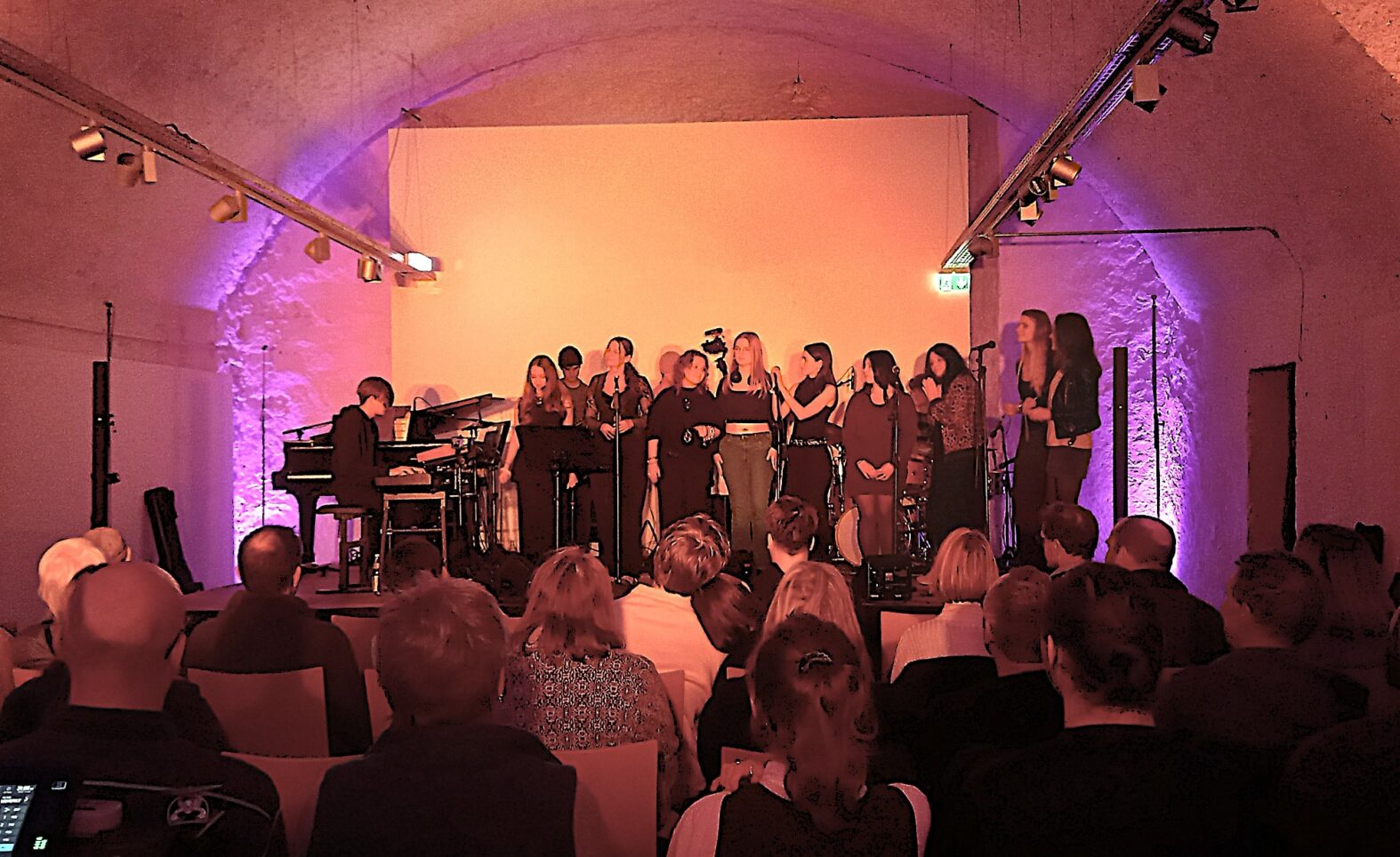 Stromlos-Band und 9 Jazzsängerin gaben Benefizkonzert für Verein „Wirbelwind“