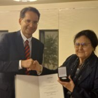 Vorkämpferin für Integration: Ickstatt-Medaille für Dr. Regina Schnell