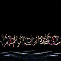 Jubel für „Fireworks“ von Gauthier Dance im Stadttheater Ingolstadt