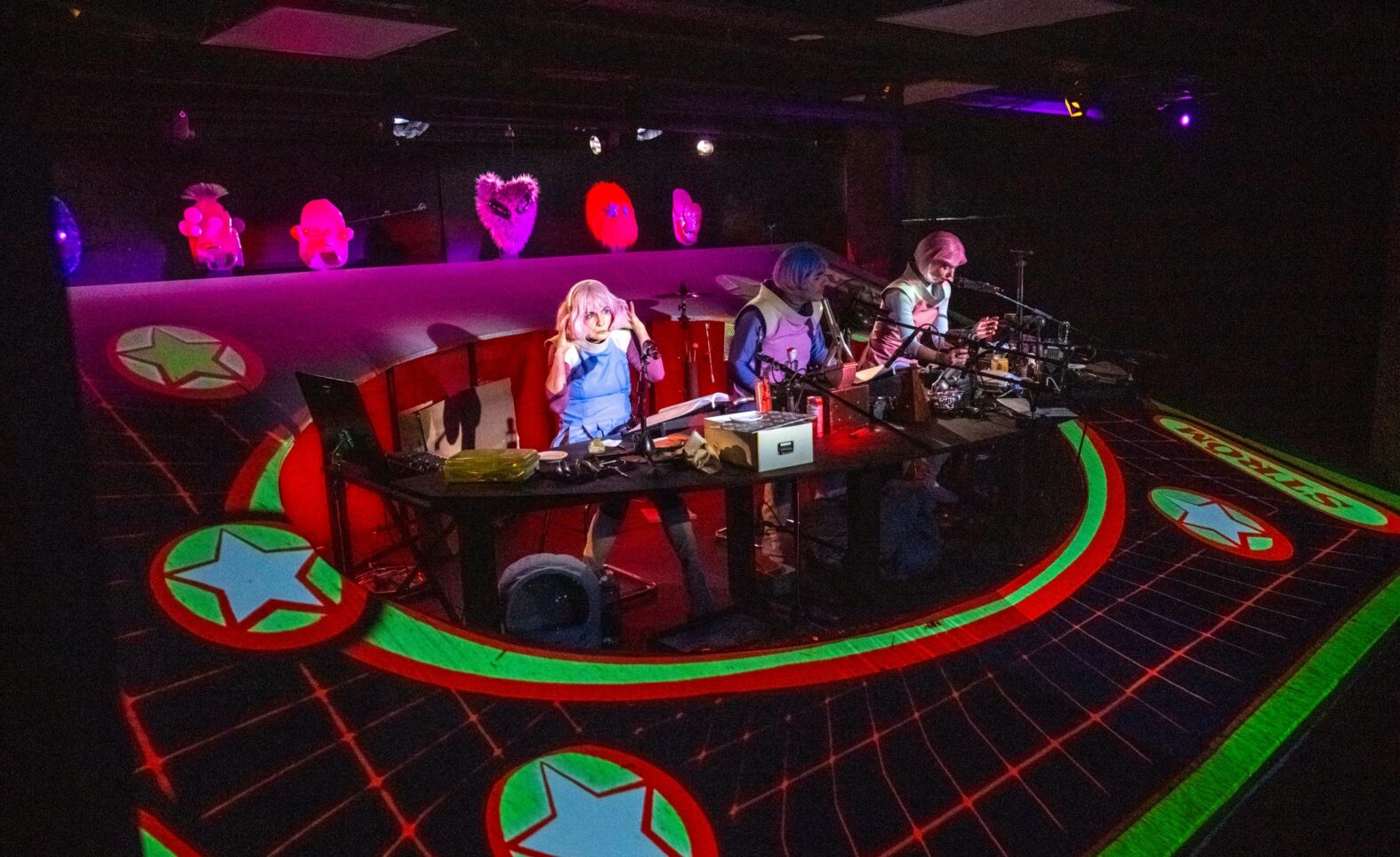 „Sterntagebücher“ als Live-Hörspiel im Jungen Theater