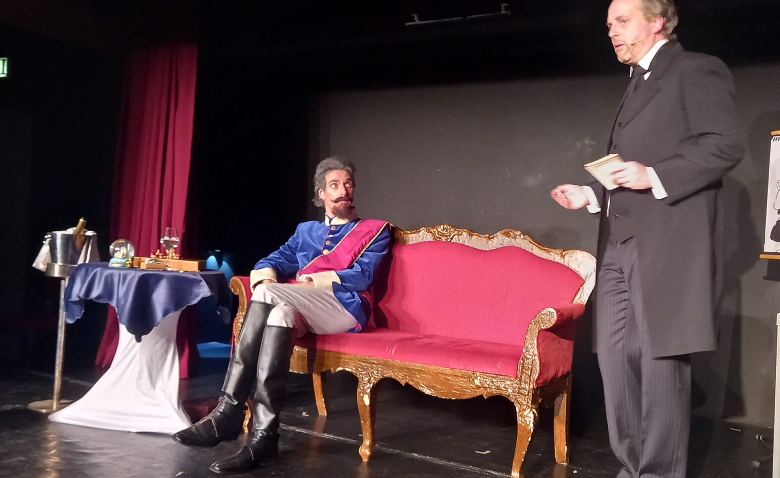 Ludwig II. und Dr. Gudden im Altstadttheater