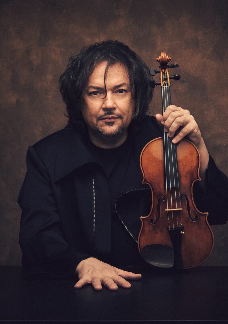 Technische Brillanz, Gestaltungskraft und poetische Imagination: Sergej Krylov als Solist und Dirigent der Kammerphilharmonie Ingolstadt