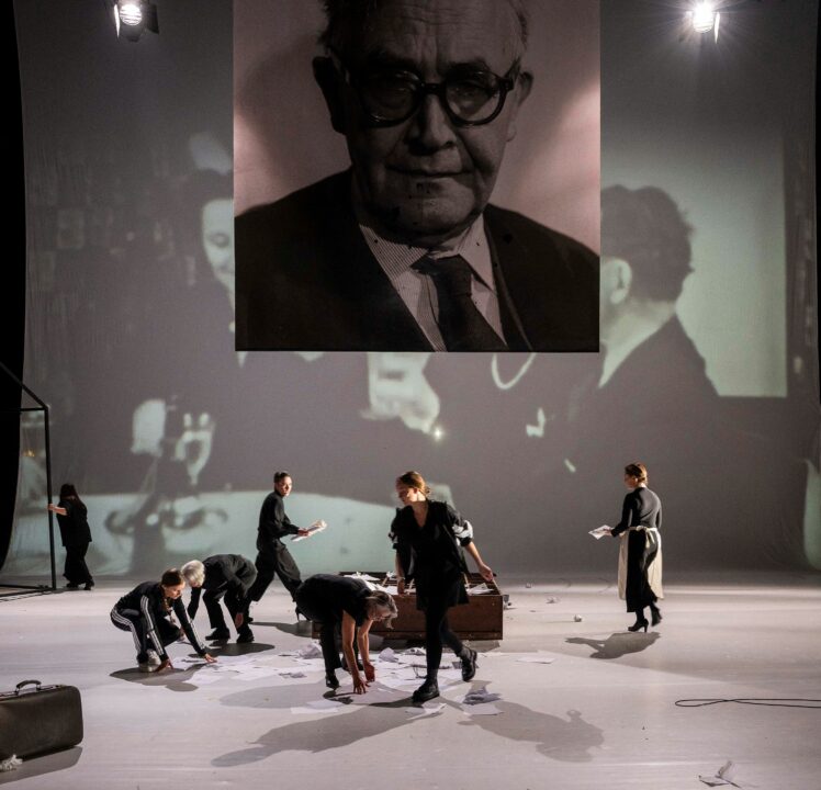 Probenbesuch „Zieht die gewaltige Stille mich immer“