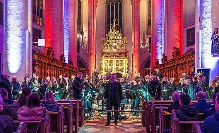 Frühjahrskonzert der Audi Bläserphilharmonie mit Martin Gregorius im Ingolstädter Münster
