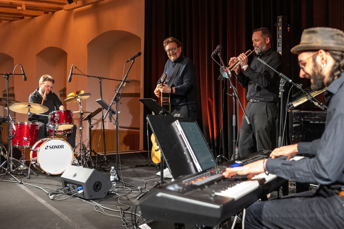 Do, 2.April: Mathias Petry & Friends im Altstadttheater