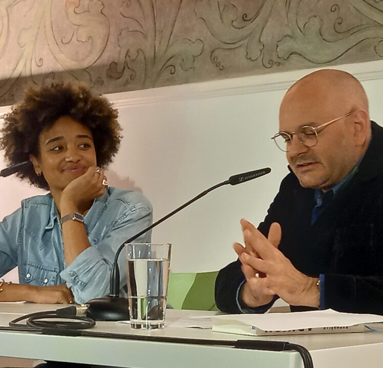 Raphaelle Red hat mit ihrem Roman „Adikou“ die Ingolstädter Literaturtage eröffnet. – Ein Gespräch mit der Autorin