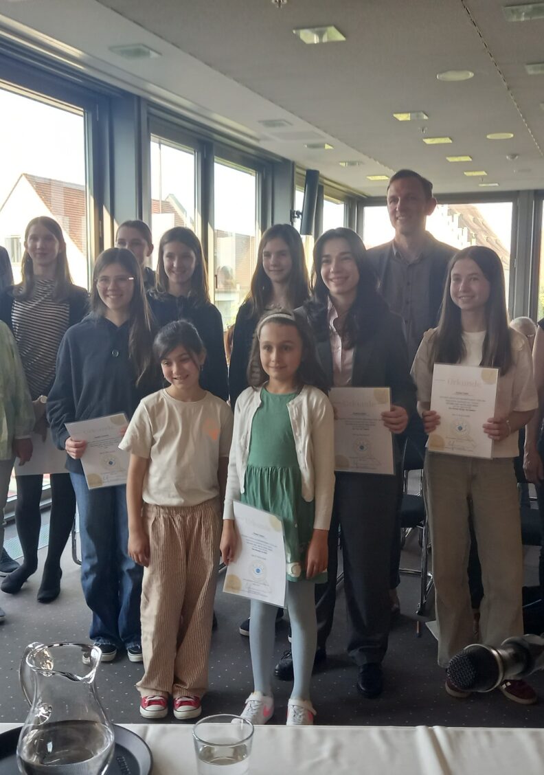 Erstaunlicher Schreibwettbewerb Ingolstädter Jugendlicher