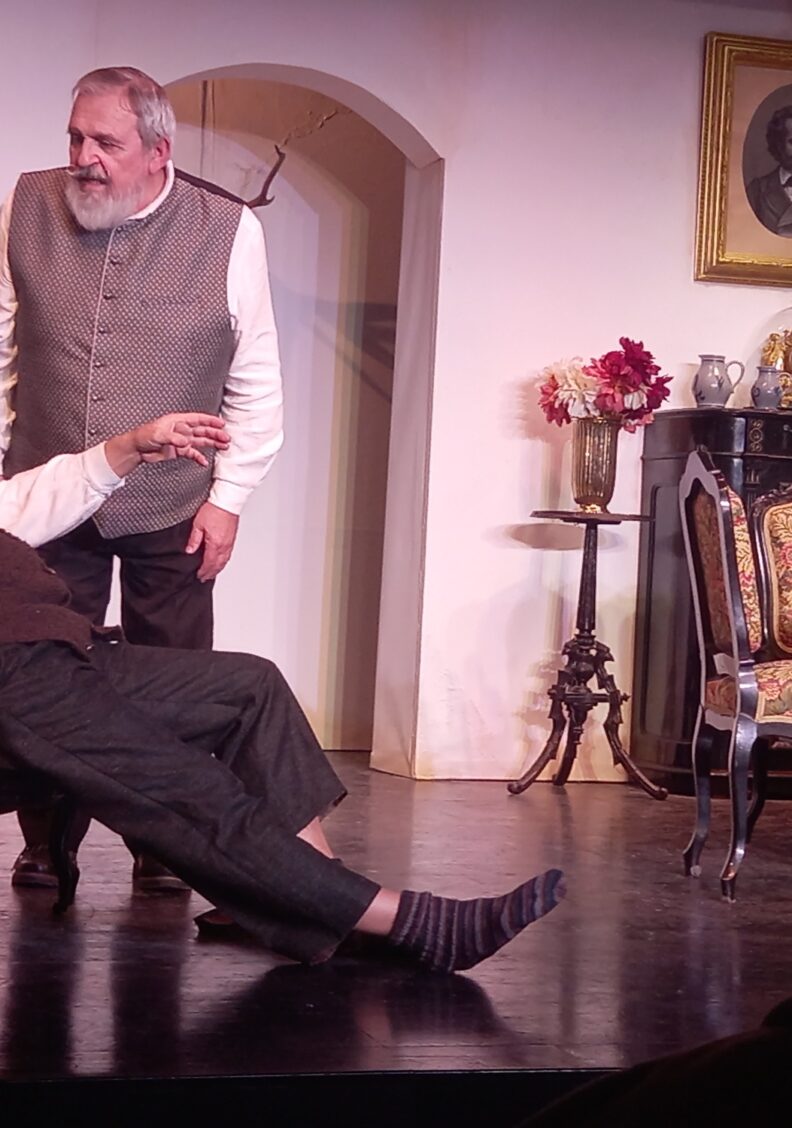 „Der verkaufte Großvater“ im Theaterspielkreis Pfaffenhofen