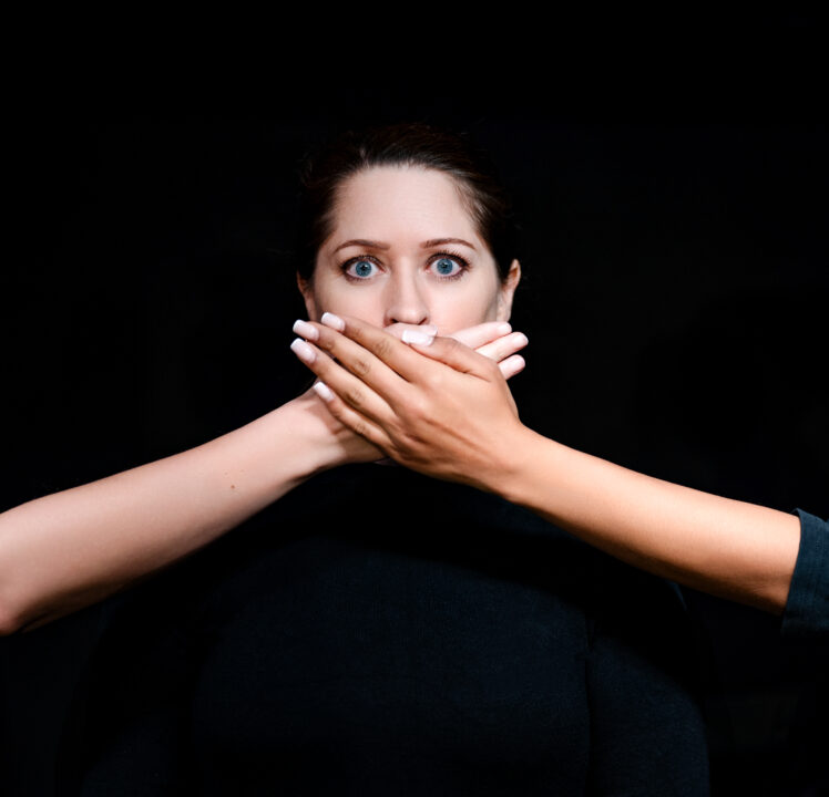 8. Mai Altstadttheater: „Eine von uns“