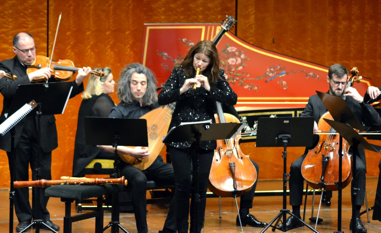 Dorothee Oberlinger (Blockflöte) beeindruckt bei Kammerphilharmonie IN