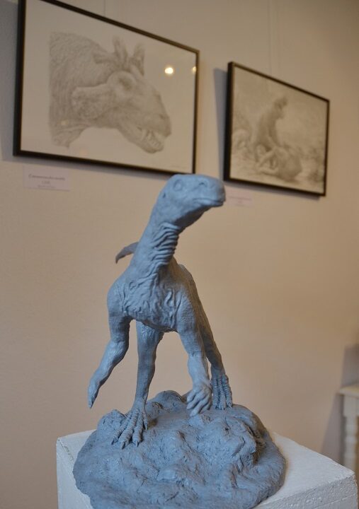 Kirschblüten und Dinos von Ahart / Karlstetter in der Galerie Ahart in Eichstätt