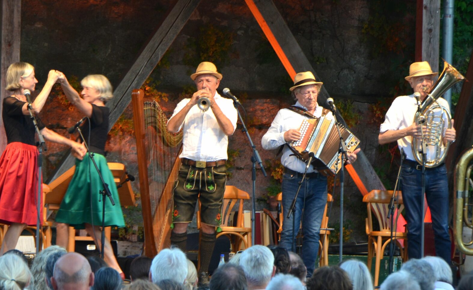 Wellküren und Wellbrüder erstmals gemeinsam bei Kulturtagen in Nassenfels