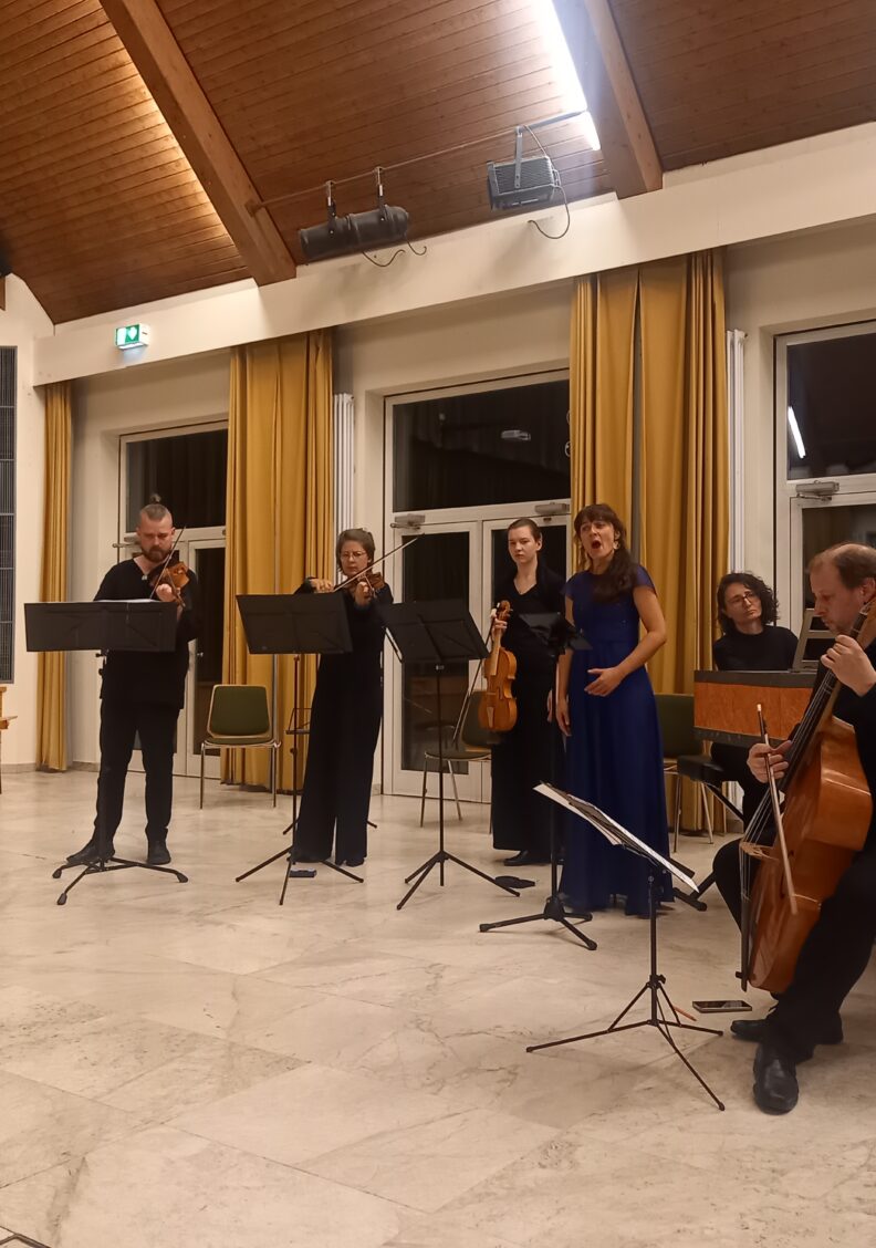 „Meister des Barock“: Das Duo Voice2 & Friends bei den Barocktagen Schrobenhausen