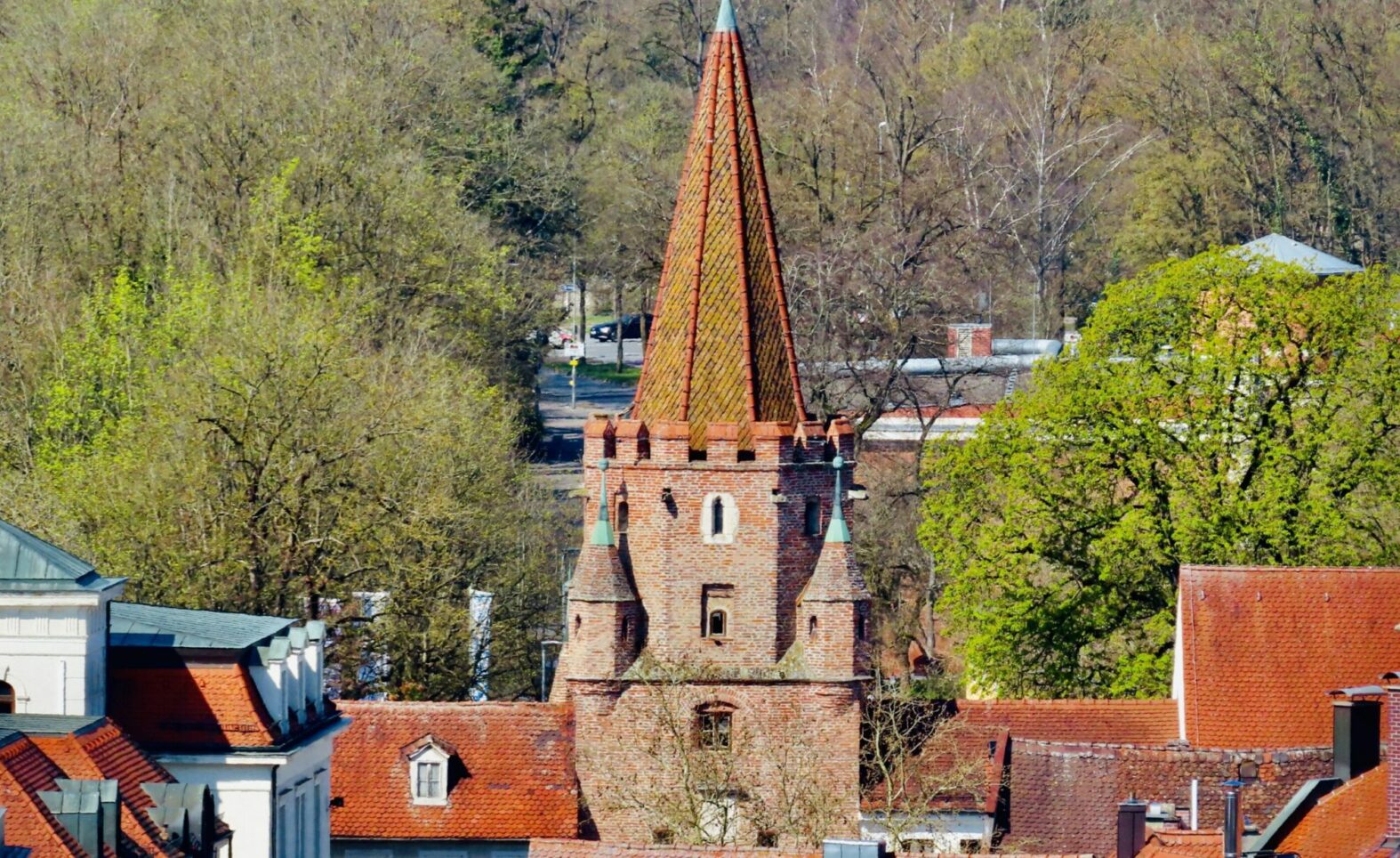 „Tangos and More“ im Kreuztor bei der Ausstellung „Klangbilder zwischen Tiflis und Ingolstadt“